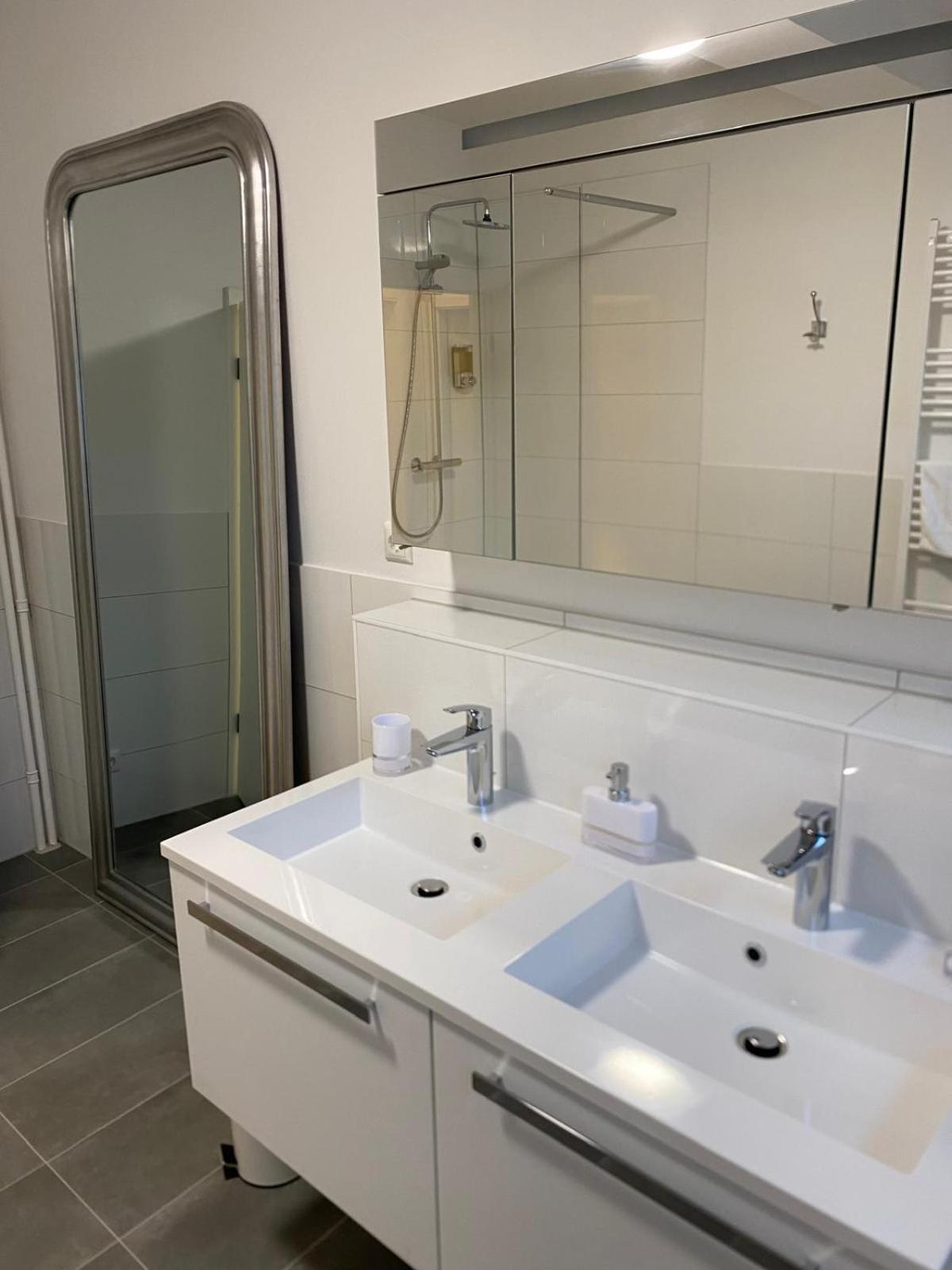 North Coast Suites Deluxe Hamburg-Rahlstedt Exteriör bild